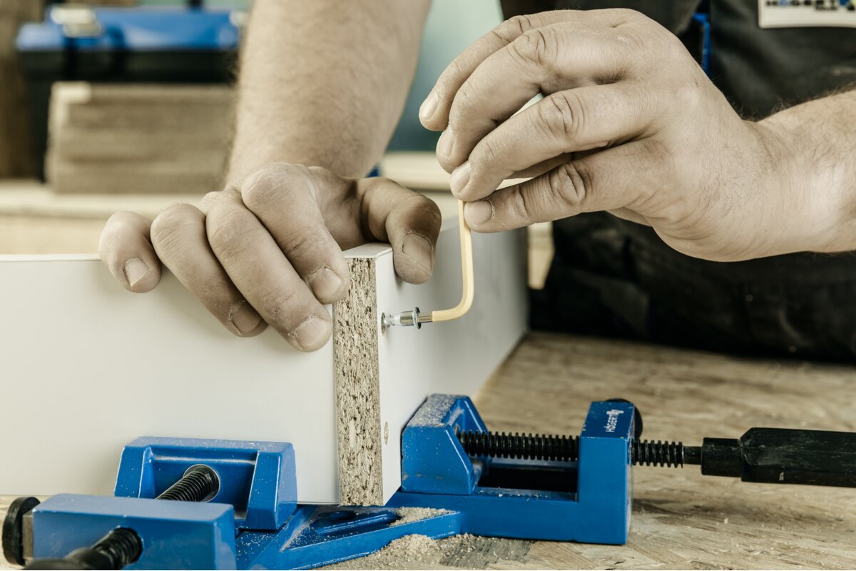 HT3B960 - HT3B960_scisk katowy_1.jpg